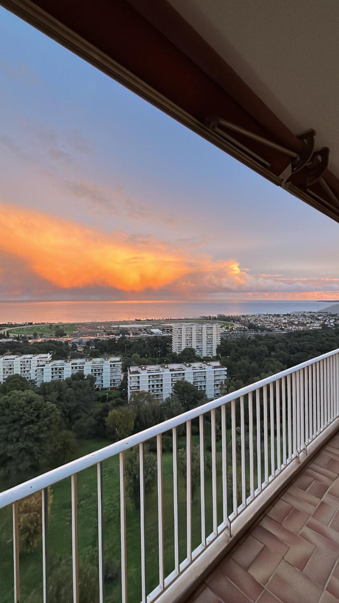 Somptueux Appartement Vue Mer ! Cagnes-sur-Mer Ngoại thất bức ảnh